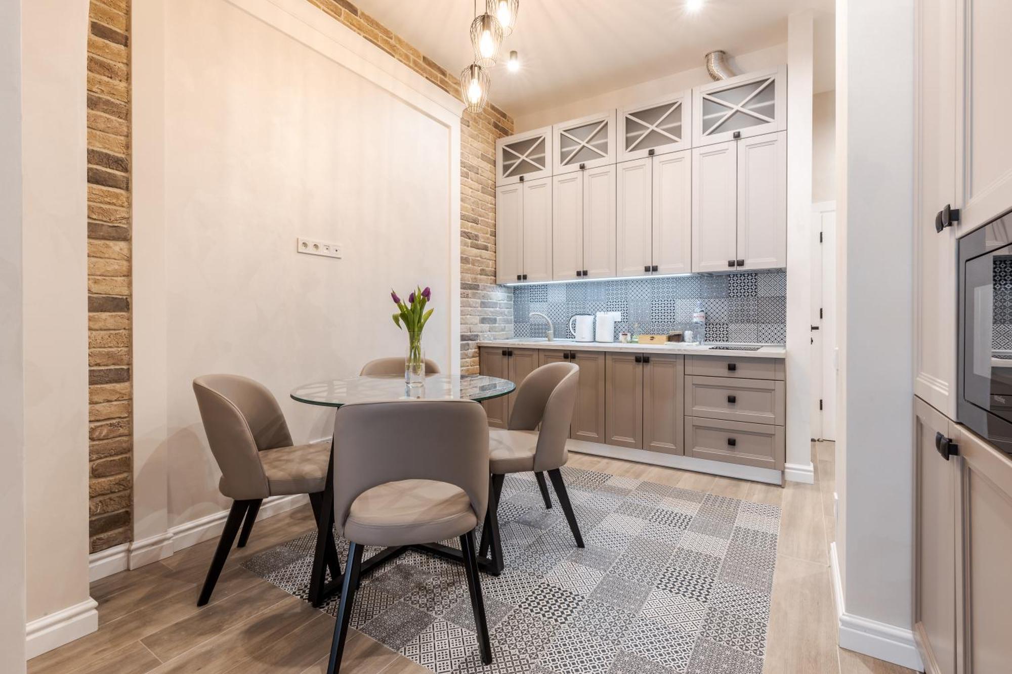 לבוב View On Rynok Square Apartments מראה חיצוני תמונה